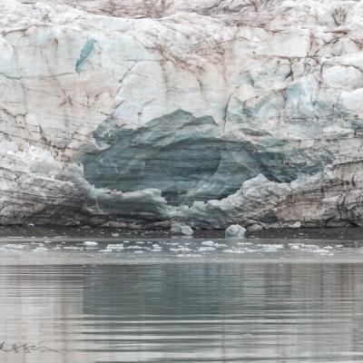 Sj Esmarksbreen Glacier Layers Close900