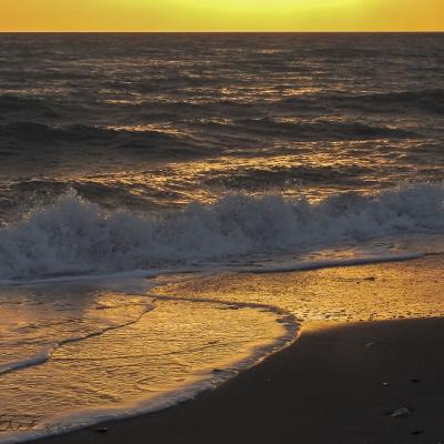 Spain Yellow Sunset Waves Splashing Beach900