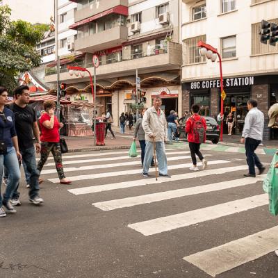 Saopaolo Japantown Crossing Old Men900