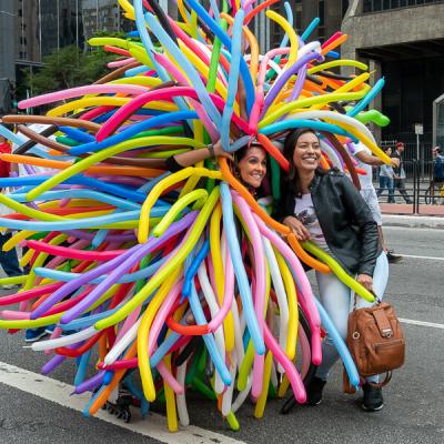 Saopaolo Avpaulista Streetlife Balloonmonster And Selfies900 5