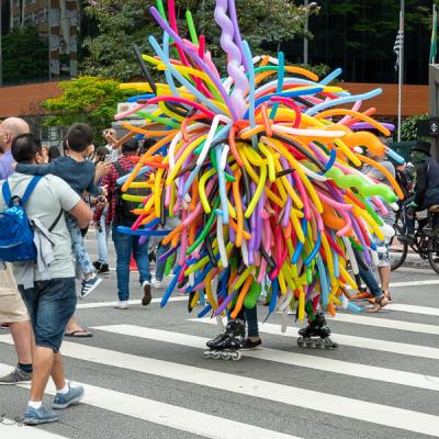 Saopaolo Avpaulista Streetlife Balloonmonster And Selfies900 7