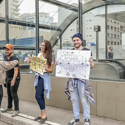 Saopaolo Avpaulista Streetlife Before Covid Free Hugs900 Saopaolo Avpaulista Streetlife Before Covid Free Hugs900