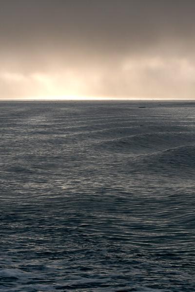 Svalbard Ishavet Dusk Overcast Big Waves900 Svalbard Ishavet Dusk Overcast Big Waves900