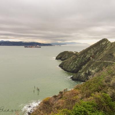 Us California Sanfranciscobay Cliffs Ship Heavy Clouds900