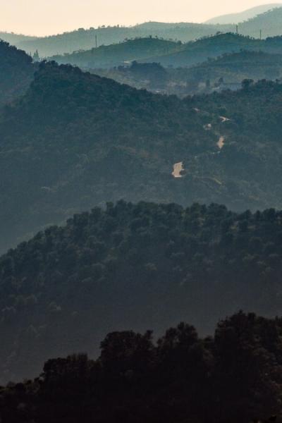 Es Mountains Disappearing Road Afar 