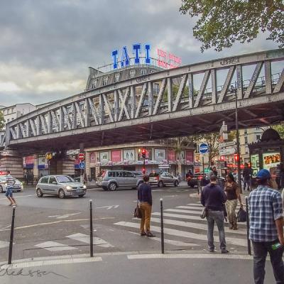 Fr Paris Crossing People Traffic Bridge Neonsigntati Fr Paris Crossing People Traffic Bridge Neonsigntati