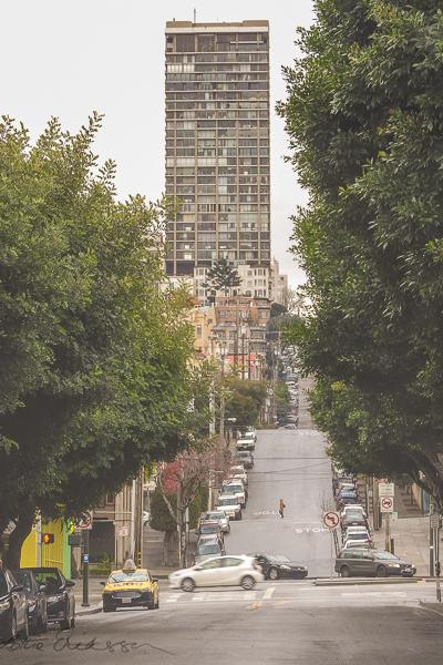 Us Sanfrancisco Hilly Street Highrise