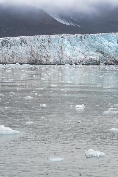 Sj Esmarksbreen Glacier Icefloes Oieces Mountainbg900