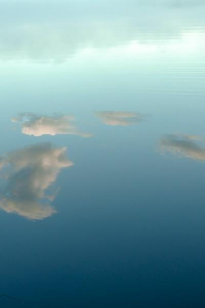 Watersurface Tranquil Cloudreflections Blue Turqouise