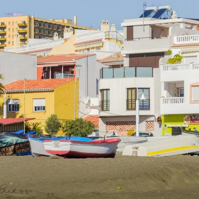 Spain Yellow Houses Lemon Wall Beach Boats900