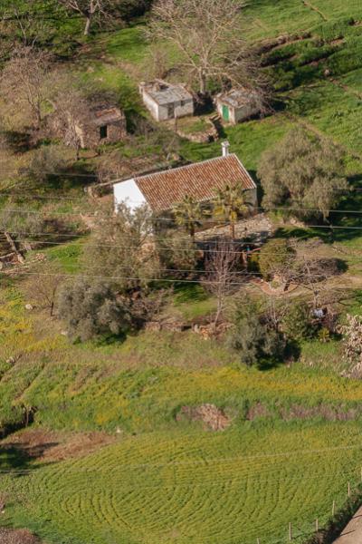 Es Farmhouse Fields From Above900